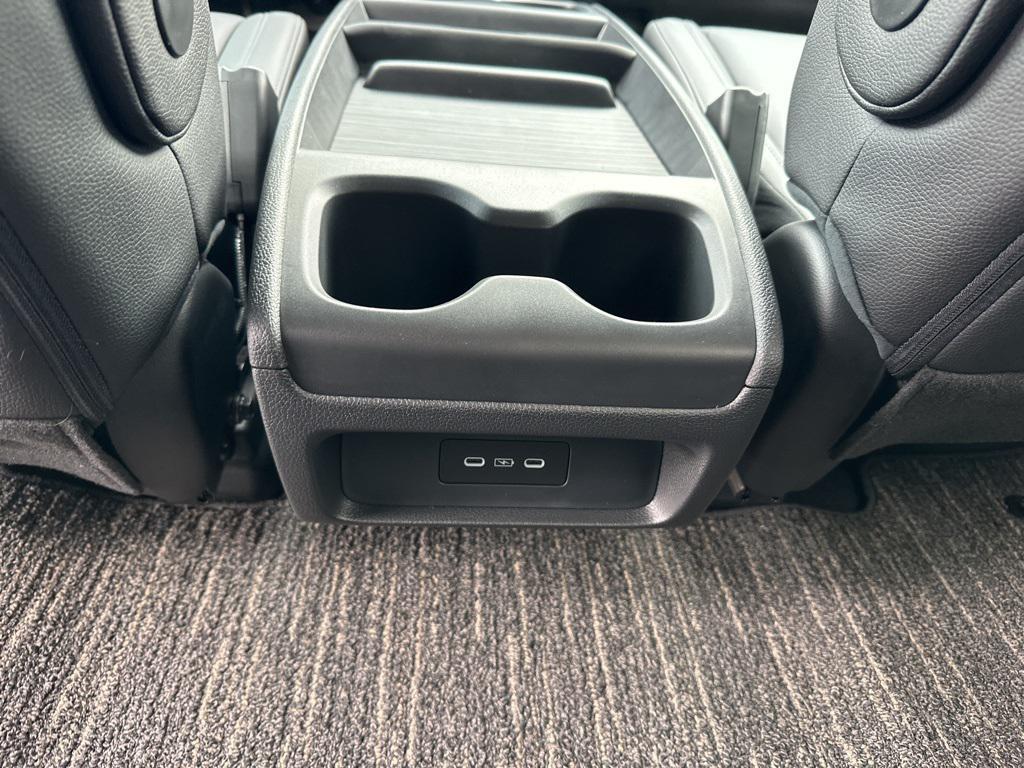 new 2026 Honda Odyssey car, priced at $41,753