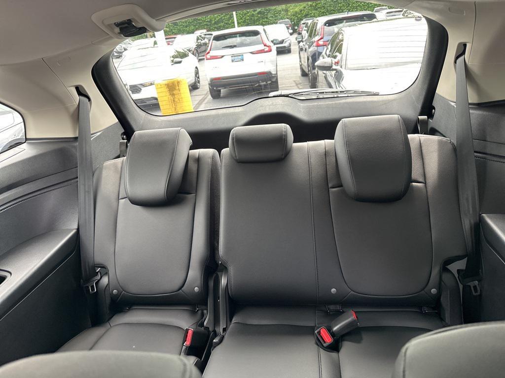 new 2026 Honda Odyssey car, priced at $41,753