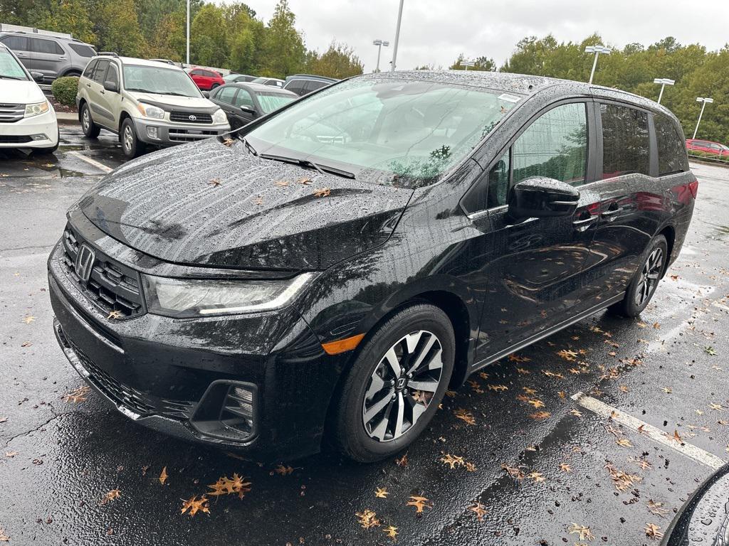 used 2025 Honda Odyssey car, priced at $39,000