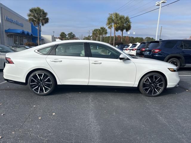 new 2025 Honda Accord Hybrid car, priced at $38,912