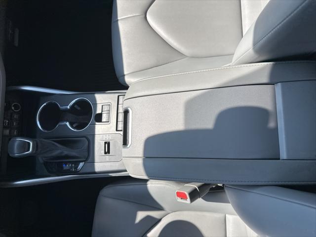 used 2021 Toyota Highlander car, priced at $30,000