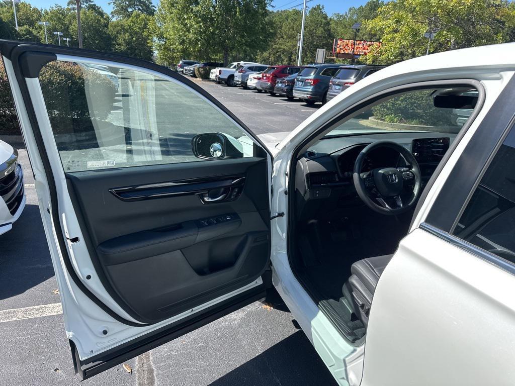 used 2024 Honda CR-V car, priced at $34,589