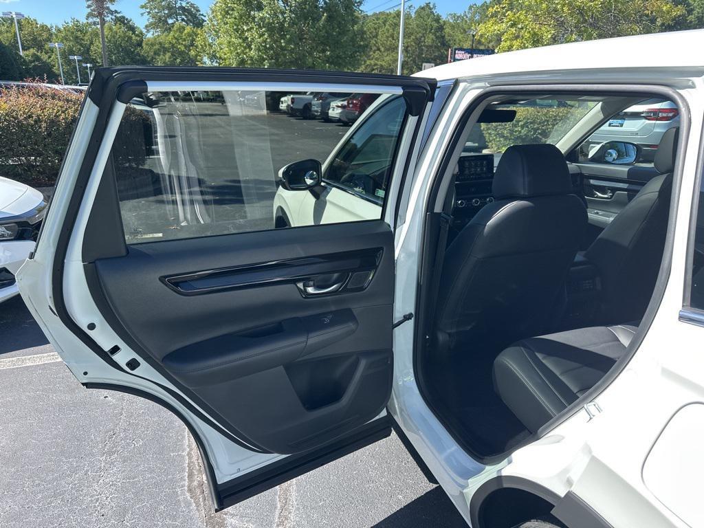 used 2024 Honda CR-V car, priced at $34,589