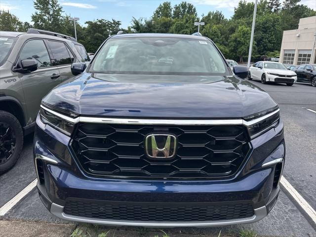 new 2025 Honda Pilot car, priced at $46,080