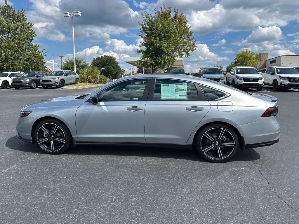 new 2025 Honda Accord Hybrid car, priced at $33,384