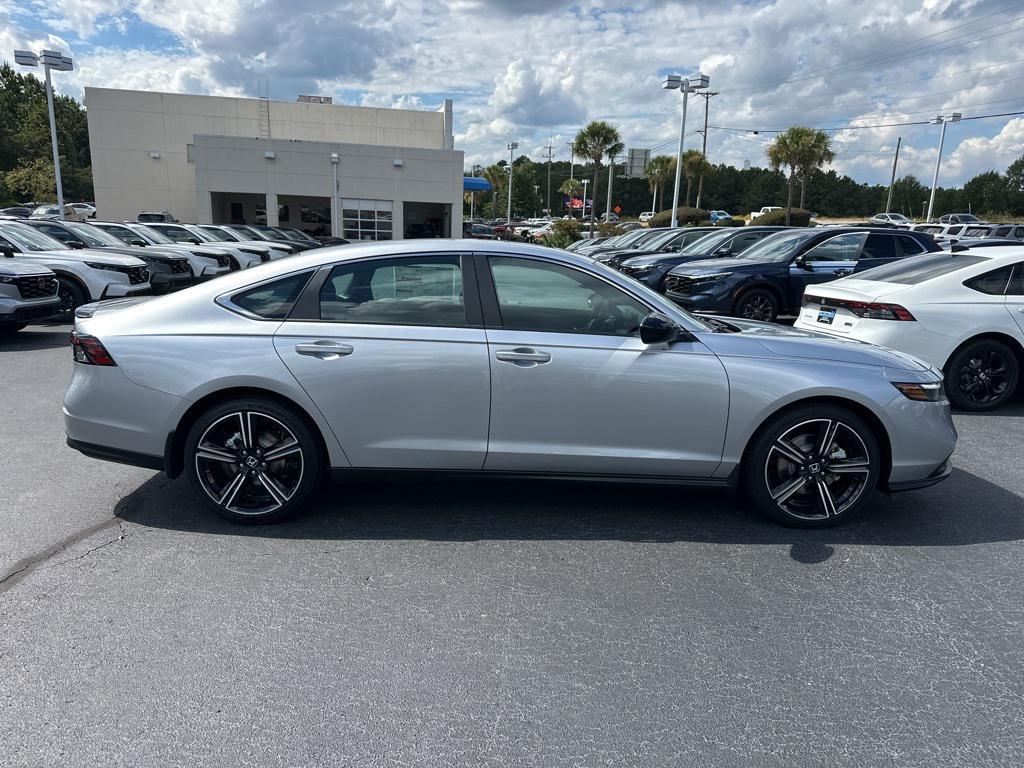 new 2025 Honda Accord Hybrid car, priced at $33,384
