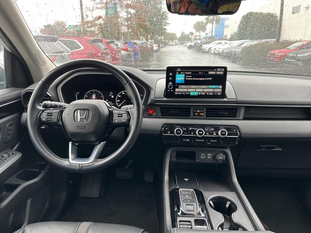 used 2023 Honda Pilot car, priced at $40,000