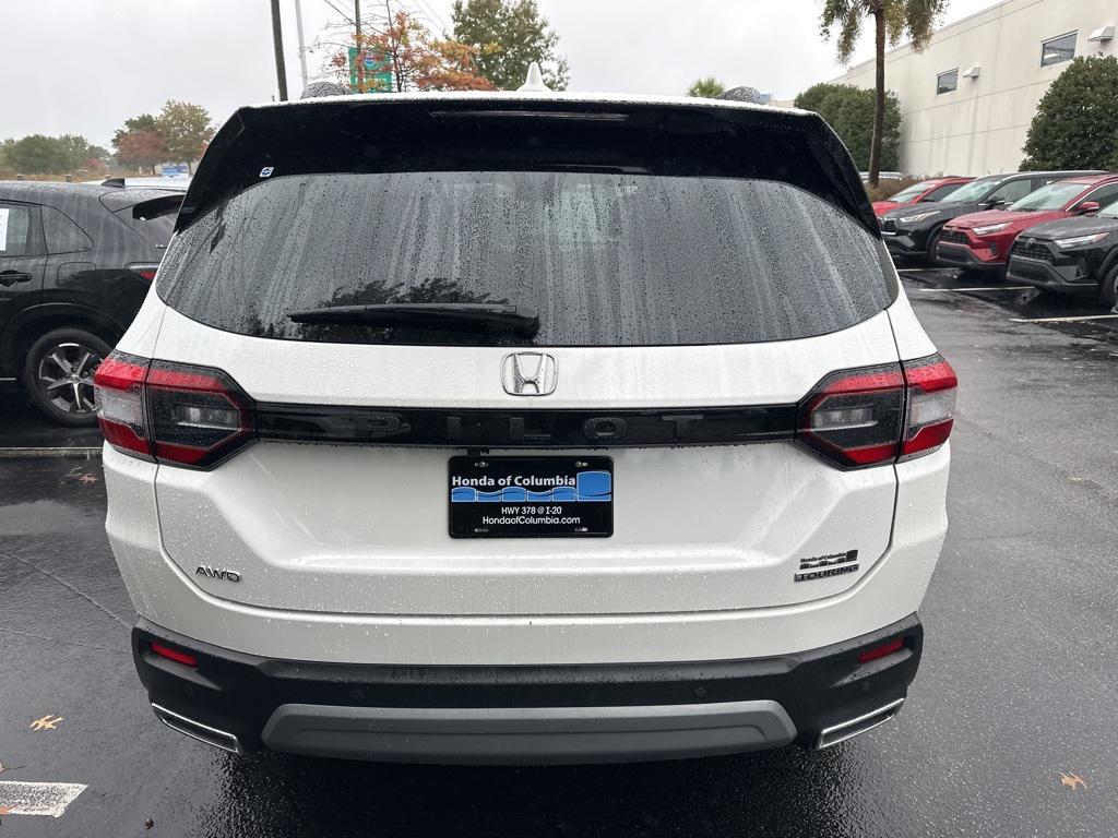 used 2023 Honda Pilot car, priced at $40,000