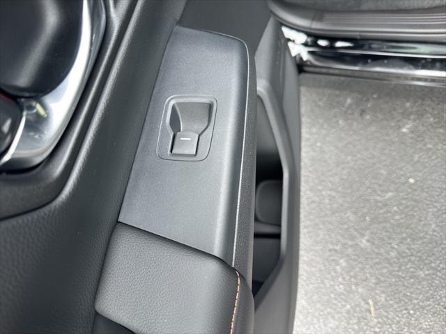 new 2025 Honda CR-V Hybrid car, priced at $38,202