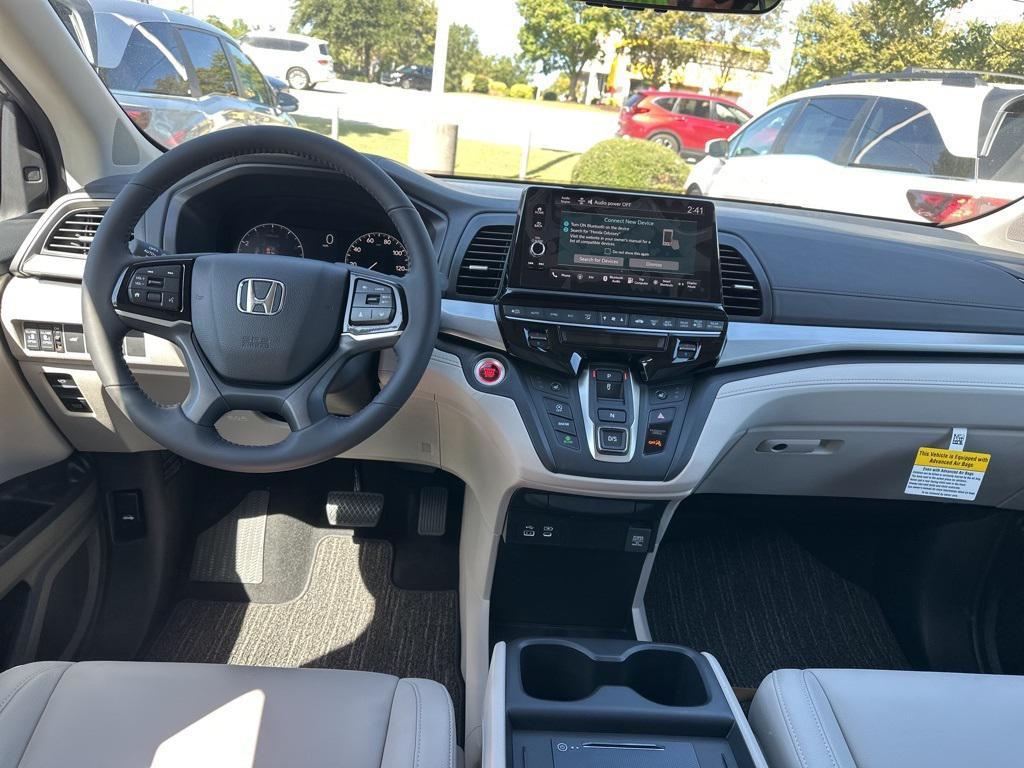 new 2026 Honda Odyssey car, priced at $41,753