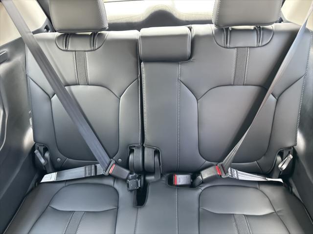 new 2025 Honda Pilot car, priced at $43,095