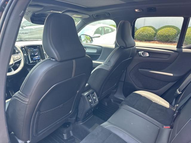 used 2022 Volvo XC40 car, priced at $28,689