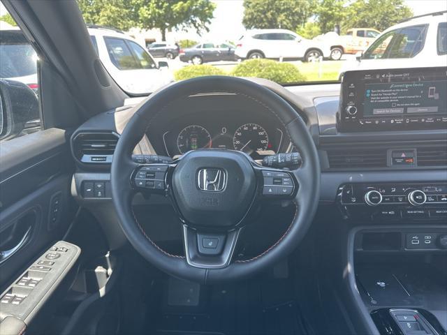 new 2025 Honda Pilot car, priced at $47,903