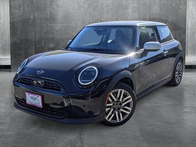 new 2025 MINI Hardtop car, priced at $32,430