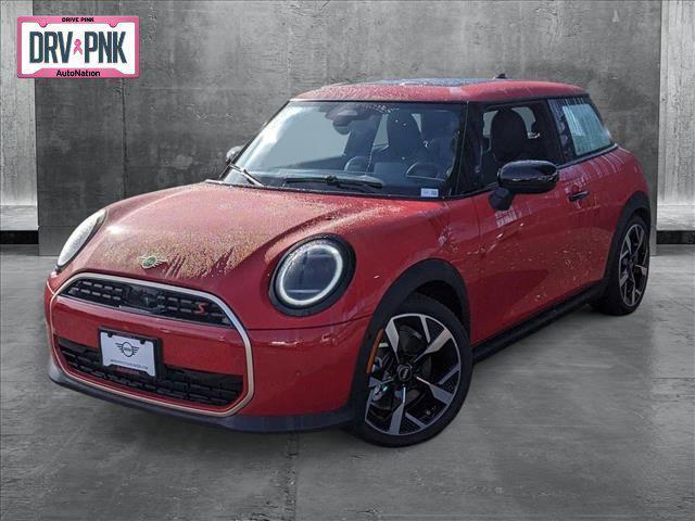 new 2025 MINI Hardtop car, priced at $37,195