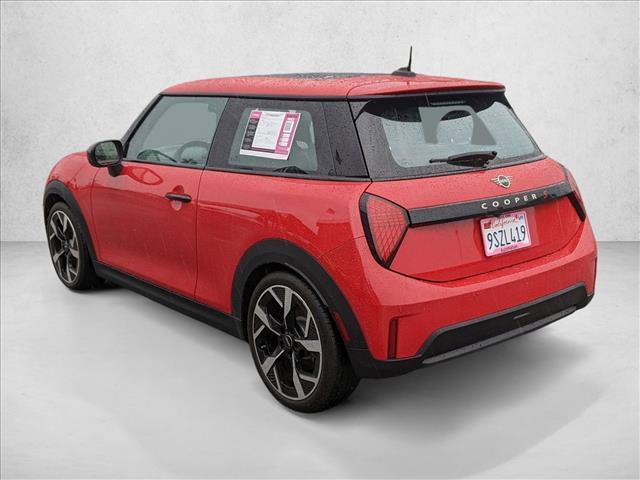used 2025 MINI Hardtop car, priced at $33,977