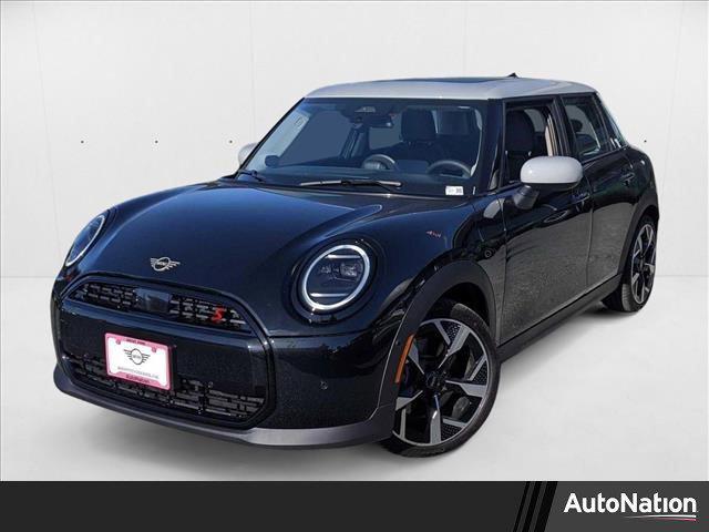 new 2025 MINI Hardtop car, priced at $38,130