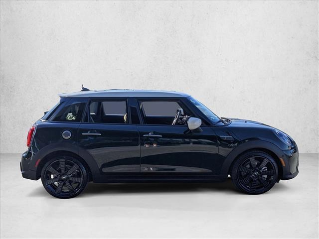 used 2023 MINI Hardtop car, priced at $28,488