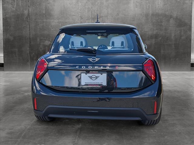 new 2025 MINI Hardtop car, priced at $37,195