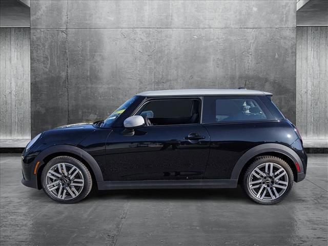 new 2025 MINI Hardtop car, priced at $32,430