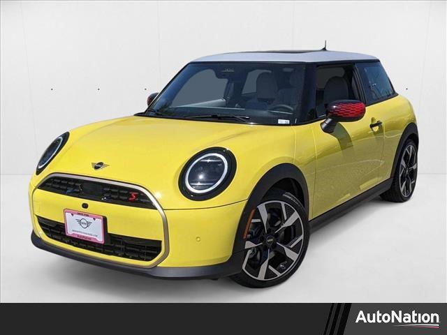 new 2025 MINI Hardtop car, priced at $38,475