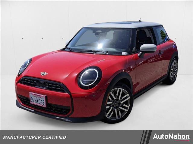 used 2025 MINI Hardtop car, priced at $28,777