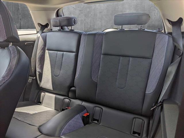 used 2025 MINI Hardtop car, priced at $32,420