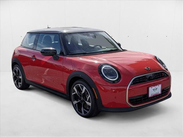 new 2025 MINI Hardtop car, priced at $36,930