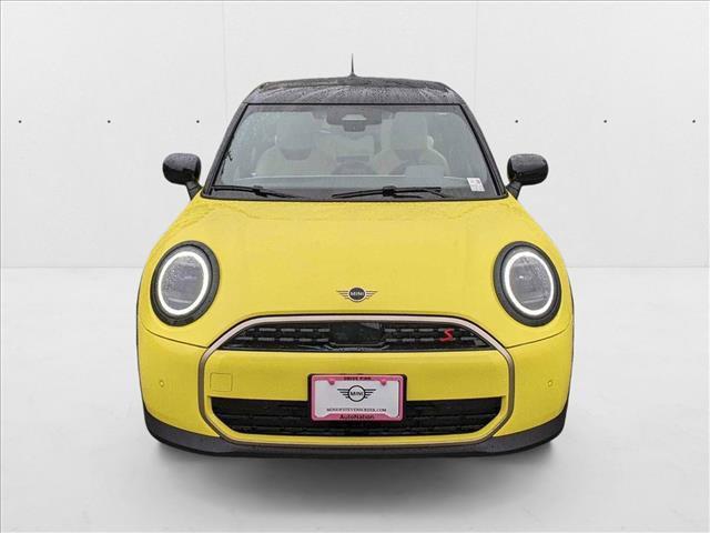new 2025 MINI Hardtop car, priced at $36,980