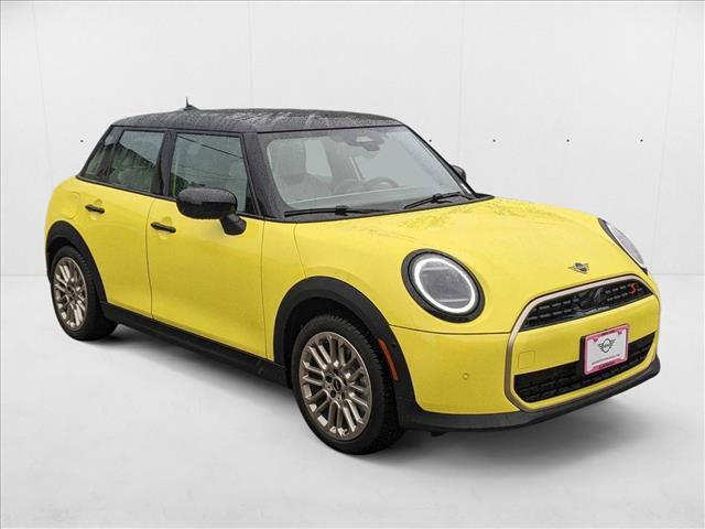 new 2025 MINI Hardtop car, priced at $36,980