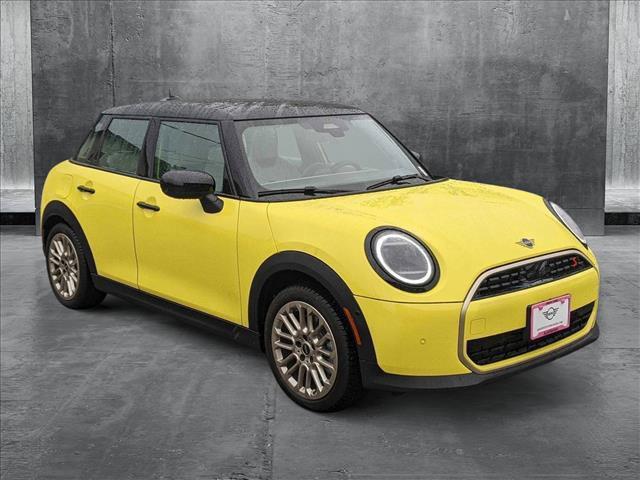 new 2025 MINI Hardtop car, priced at $36,980