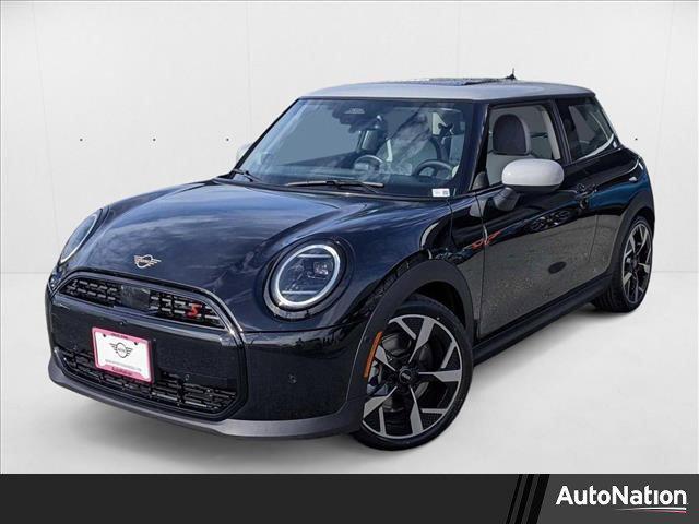 new 2025 MINI Hardtop car, priced at $37,380