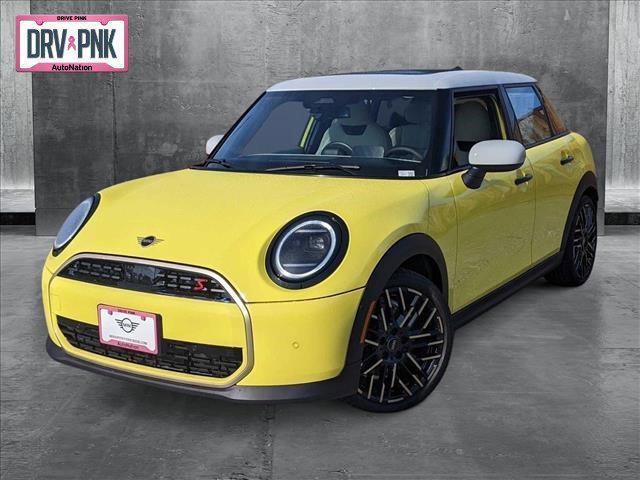 new 2025 MINI Hardtop car, priced at $39,430