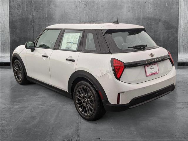new 2025 MINI Hardtop car, priced at $33,595