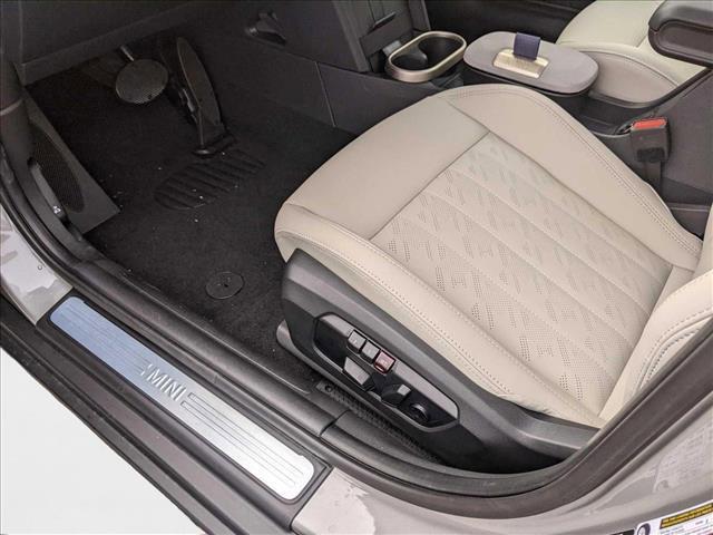 new 2025 MINI Hardtop car, priced at $39,130