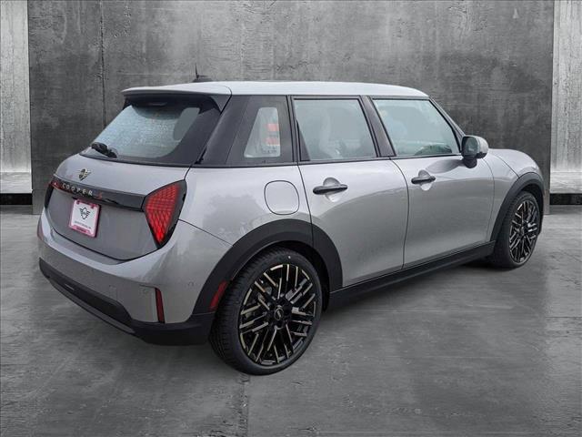 new 2025 MINI Hardtop car, priced at $39,130