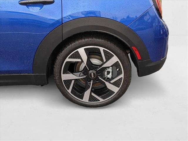 new 2025 MINI Hardtop car, priced at $38,430