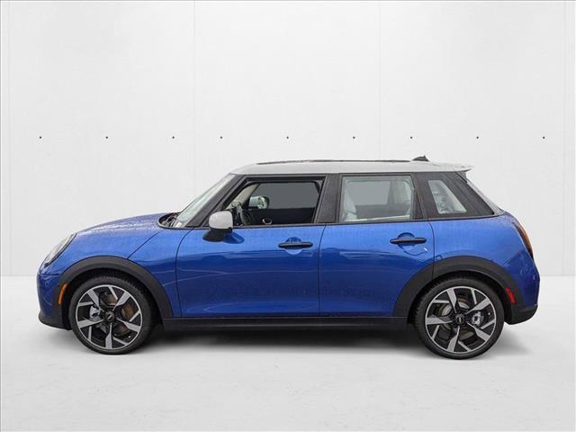 new 2025 MINI Hardtop car, priced at $38,430
