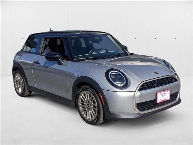 new 2025 MINI Hardtop car, priced at $32,430