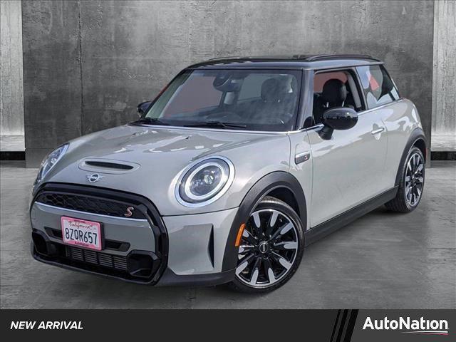 used 2022 MINI Hardtop car, priced at $25,888