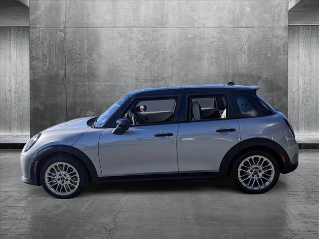 new 2025 MINI Hardtop car, priced at $39,380