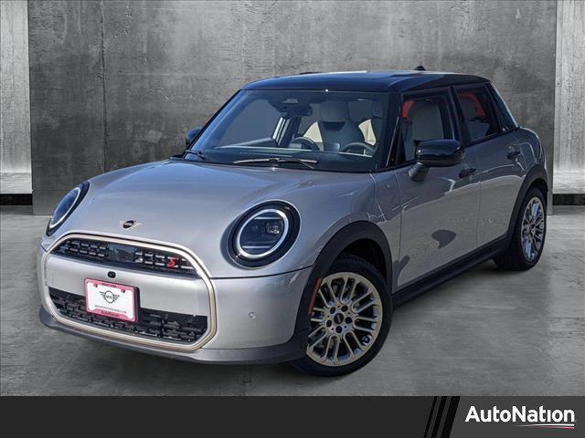 new 2025 MINI Hardtop car, priced at $39,380