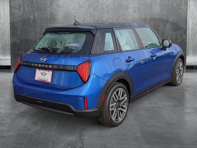 new 2025 MINI Hardtop car, priced at $36,980