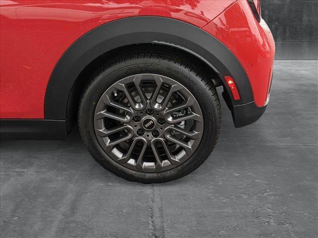 new 2025 MINI Hardtop car, priced at $32,430