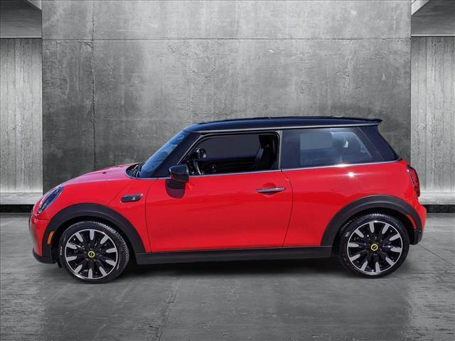 used 2024 MINI Hardtop car, priced at $26,990