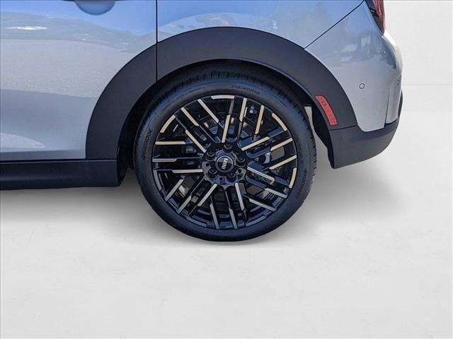 new 2025 MINI Hardtop car, priced at $39,130