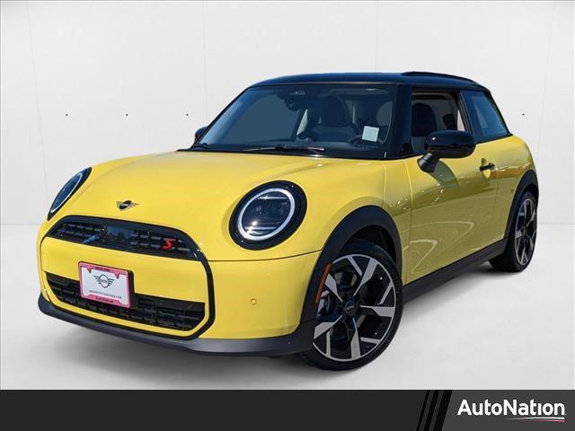 new 2025 MINI Hardtop car, priced at $36,905