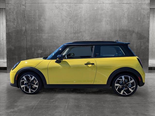 new 2025 MINI Hardtop car, priced at $36,905