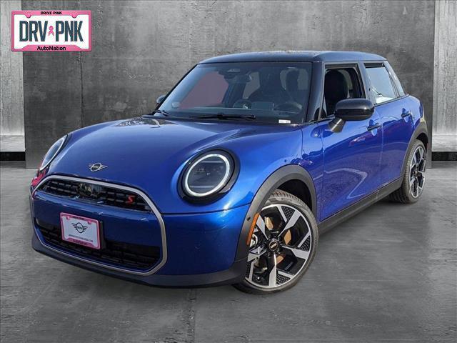 new 2025 MINI Hardtop car, priced at $39,430