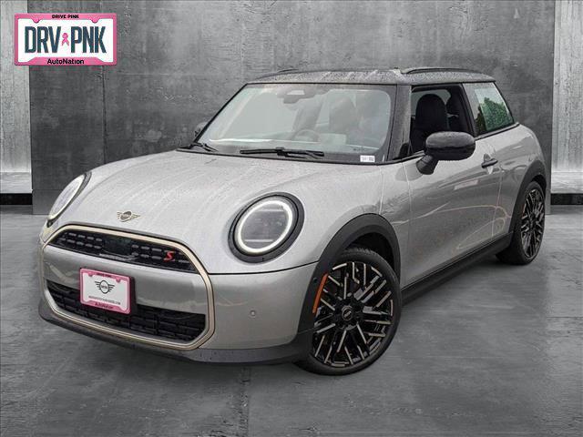 new 2025 MINI Hardtop car, priced at $37,775